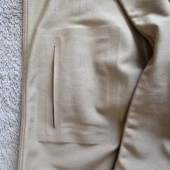 Girlfriend Collective High Waist Capri Leggings size XXL - Picture 13 of 13